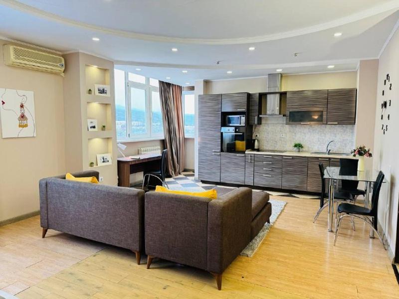 Apartment Mega Tower225 Almaty